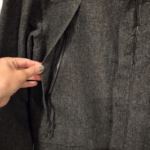 CLUB MONACO MEN'S WOOL CAMBRIDGE COAT WITH HOOD SIZE SMALL